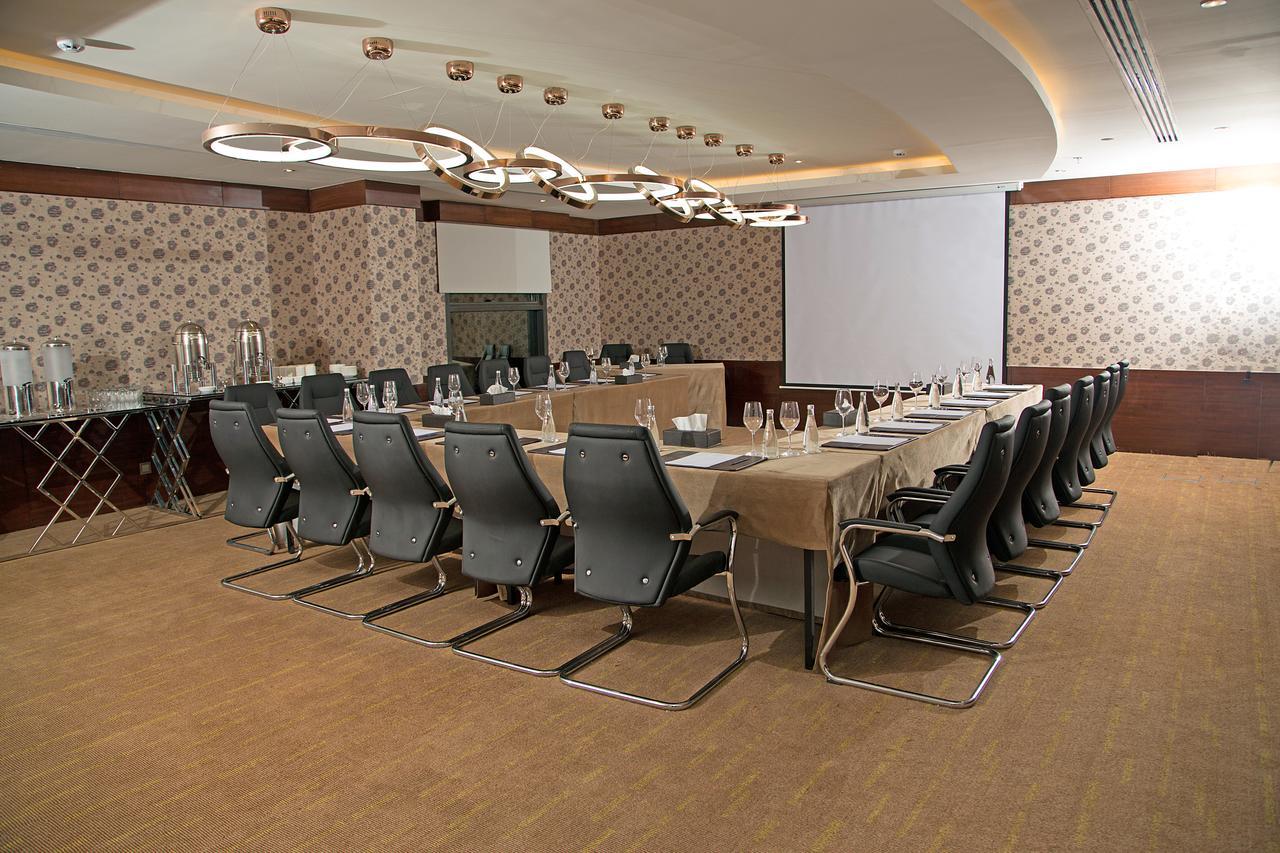 Warwick Al Khobar Ξενοδοχείο Εξωτερικό φωτογραφία